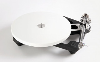Rega Planar 10 hos Ljudkallarn.com