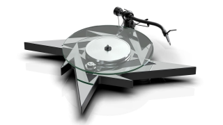 Pro-Ject Metallica Limited Edition Turntable hos Ljudkallarn.com